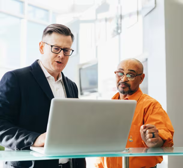 pexels-linkedin-2182973.jpg